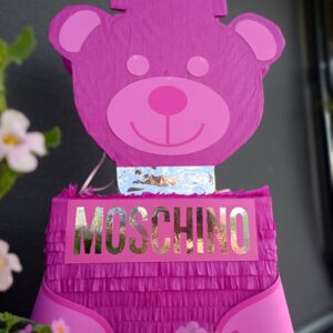 "Moschino" pinjata