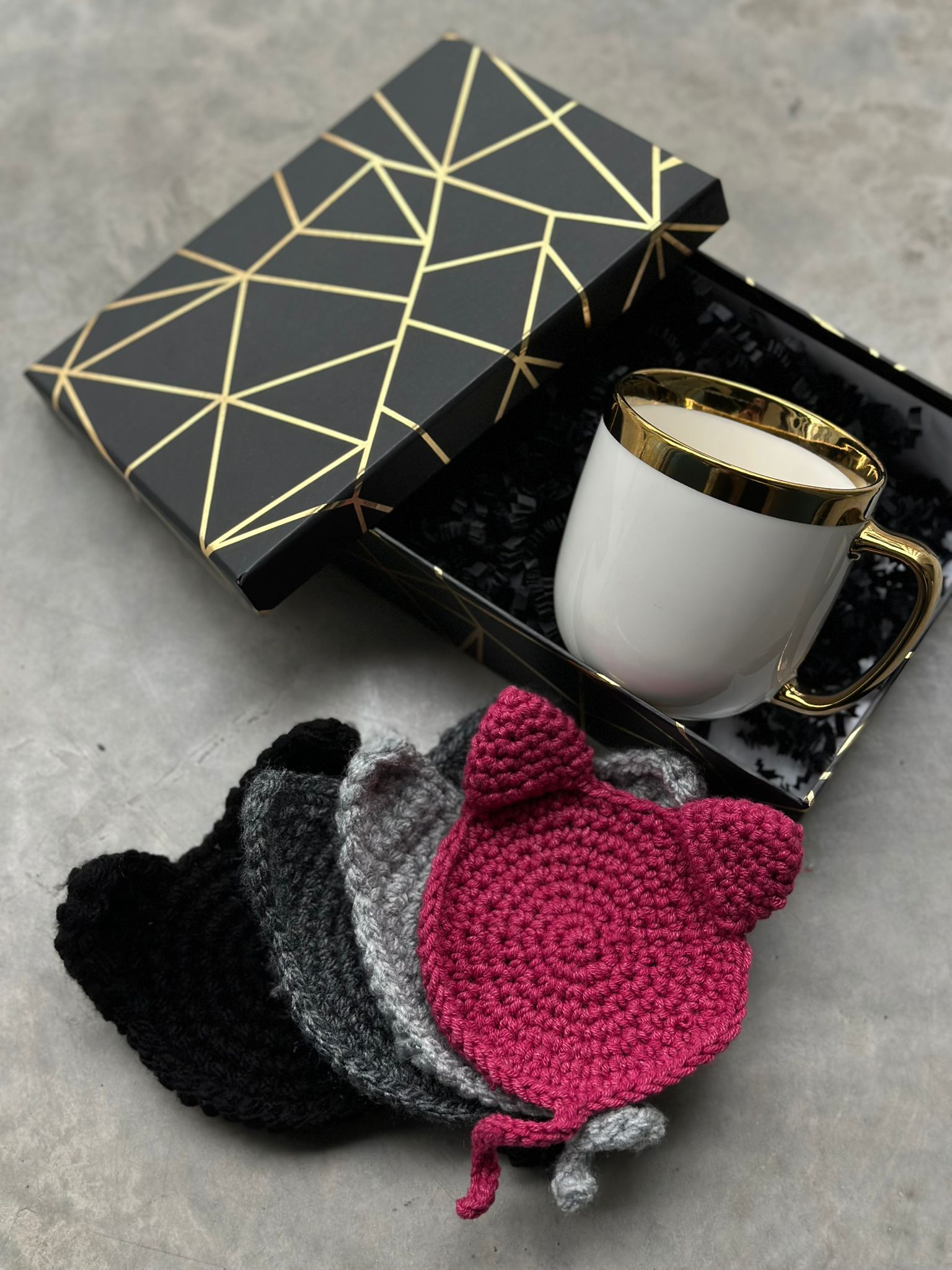 Kaķu paliktņi karstajiem dzērieniem 4.gab