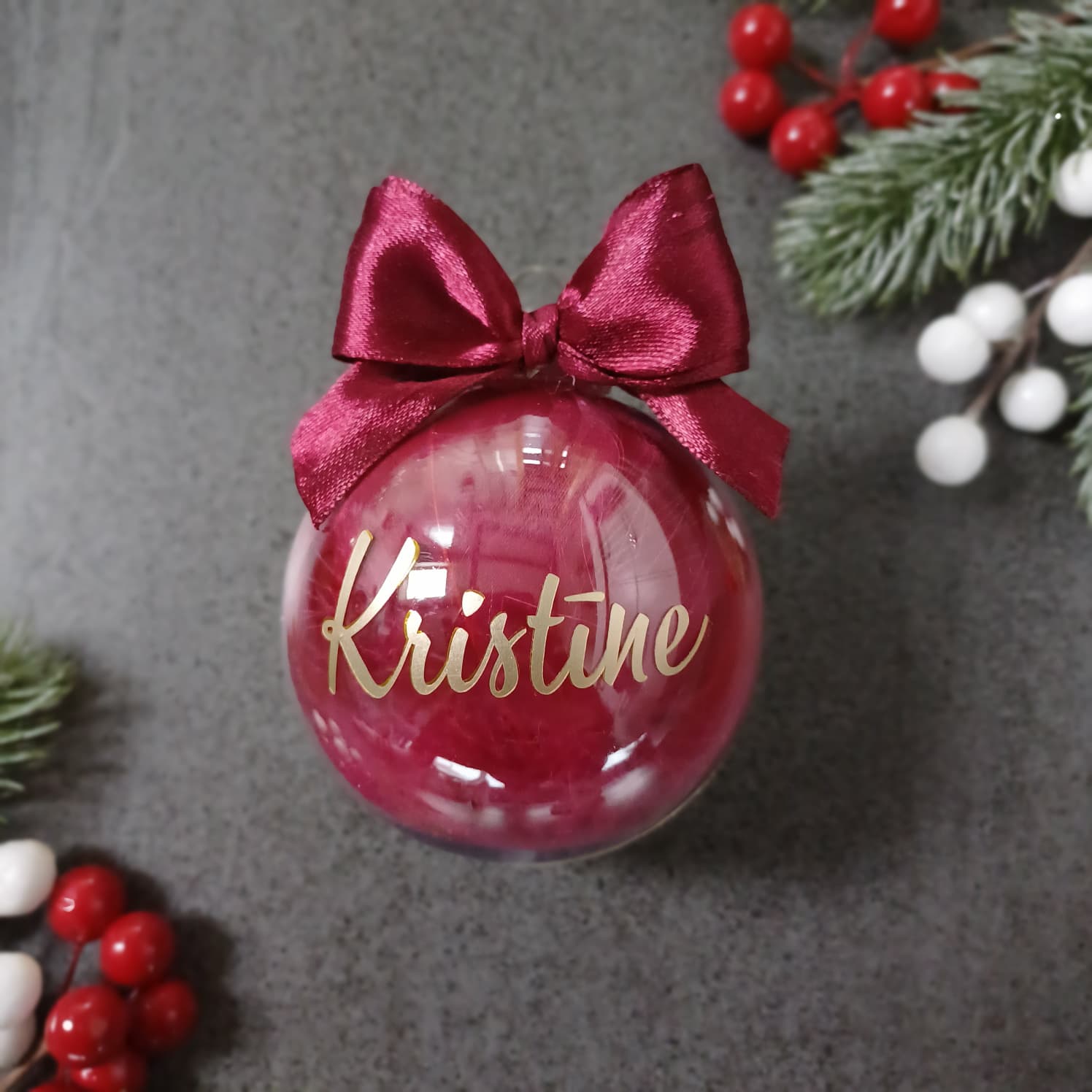 Personalizēta eglīšu bumba ar spalvām 2026 - Image 8