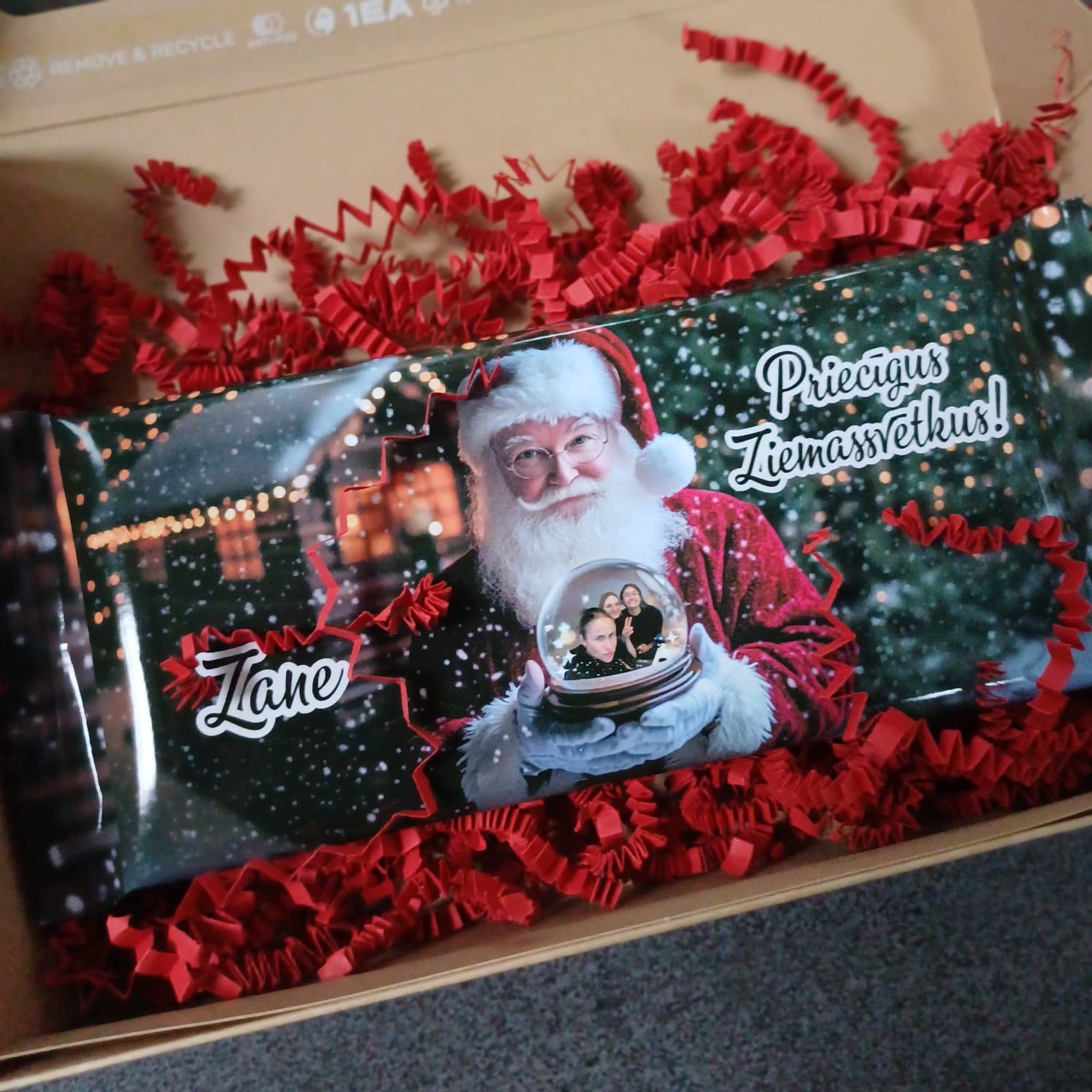 Personalizēta šokolāde ar bildi sniega bumbā - Image 4