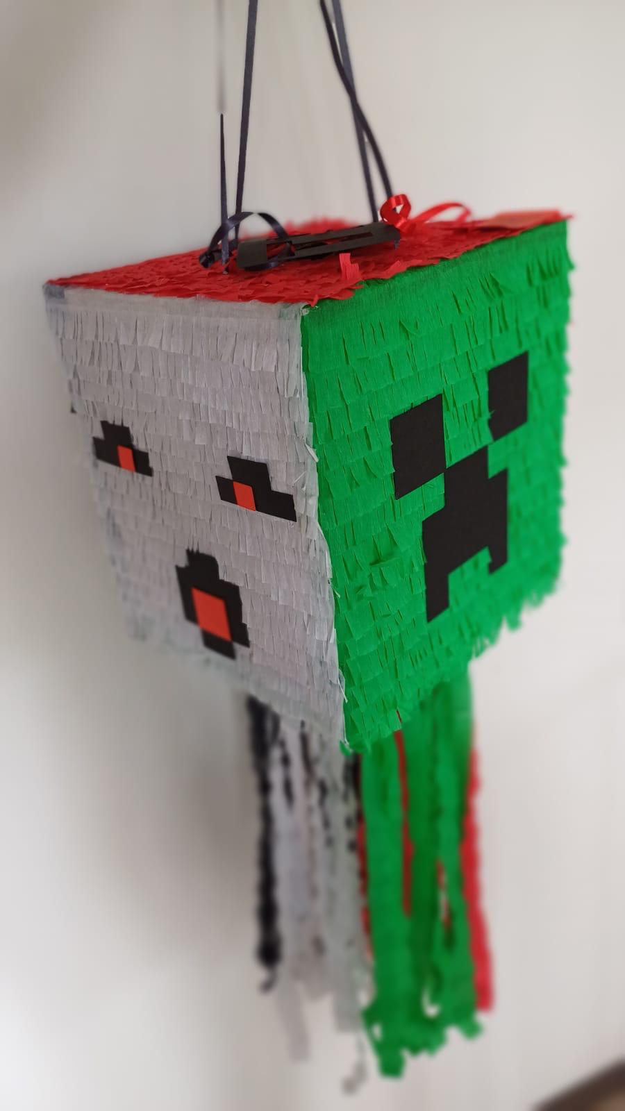 Minecraft pinjata ar dažādām virsmām - Image 2