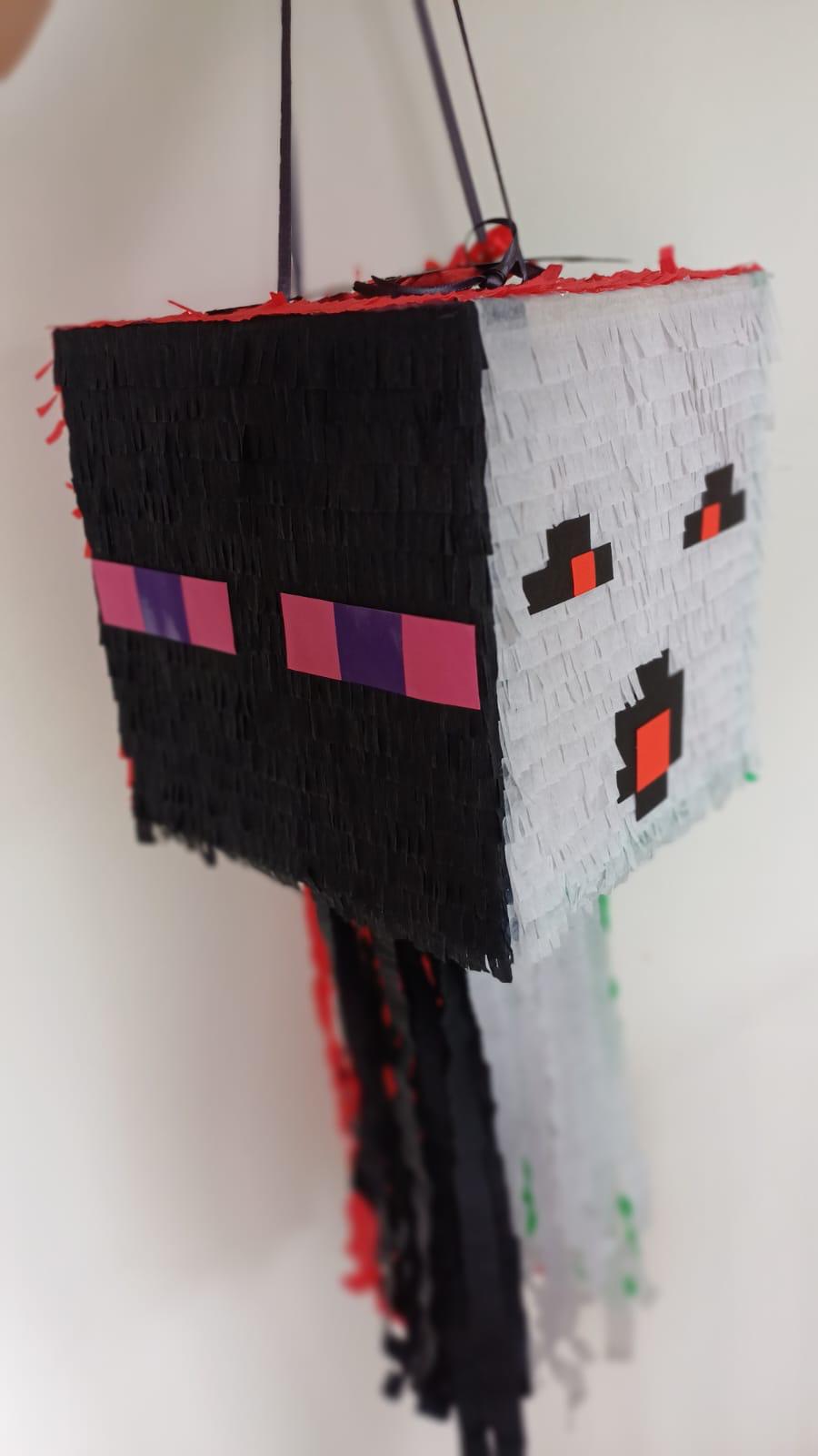 Minecraft pinjata ar dažādām virsmām - Image 3